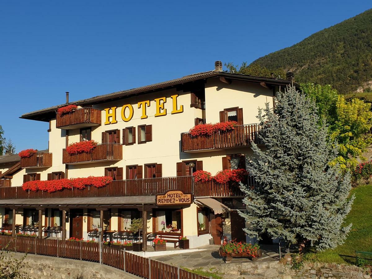 Hotel Rendez-Vous - Aymavilles Extérieur photo