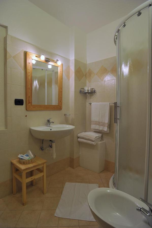 Hotel Rendez-Vous - Aymavilles Chambre photo